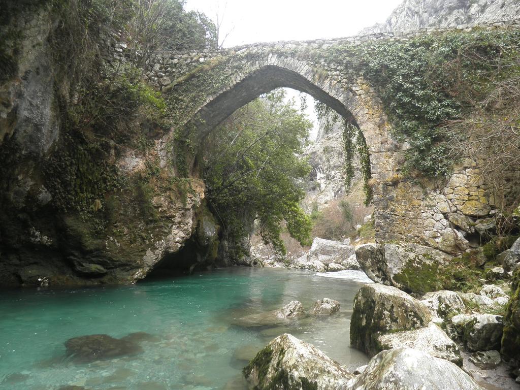 Hotel Garganta Del Cares Poncebos Exteriér fotografie